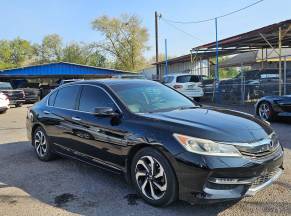 2017 HONDA ACCORD